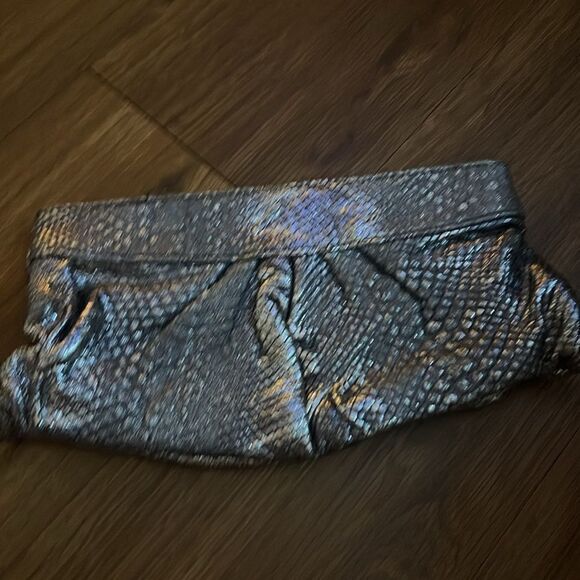 Lauren Merkin Clutch Bag - Beautiful with Dust Bag Metallic Clutch - Picture 3 of 7